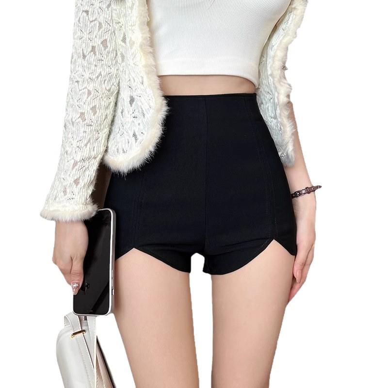 Women's Black High-Waist Elastic Hot Pants - 2026 Autumn Irregular Slim Fit Shorts