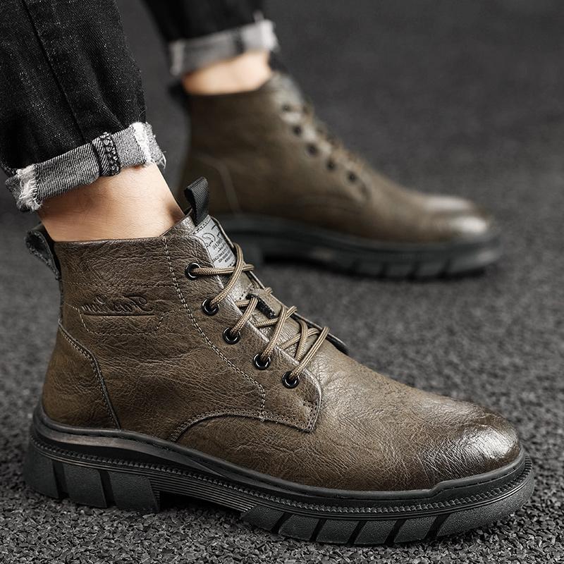 Fashion Outdoor Desert Boots Fashion Men Footwear All-match Men Fashion Ankle Leather Boots High-Top Tooling Shoes Classic Unk Boots
