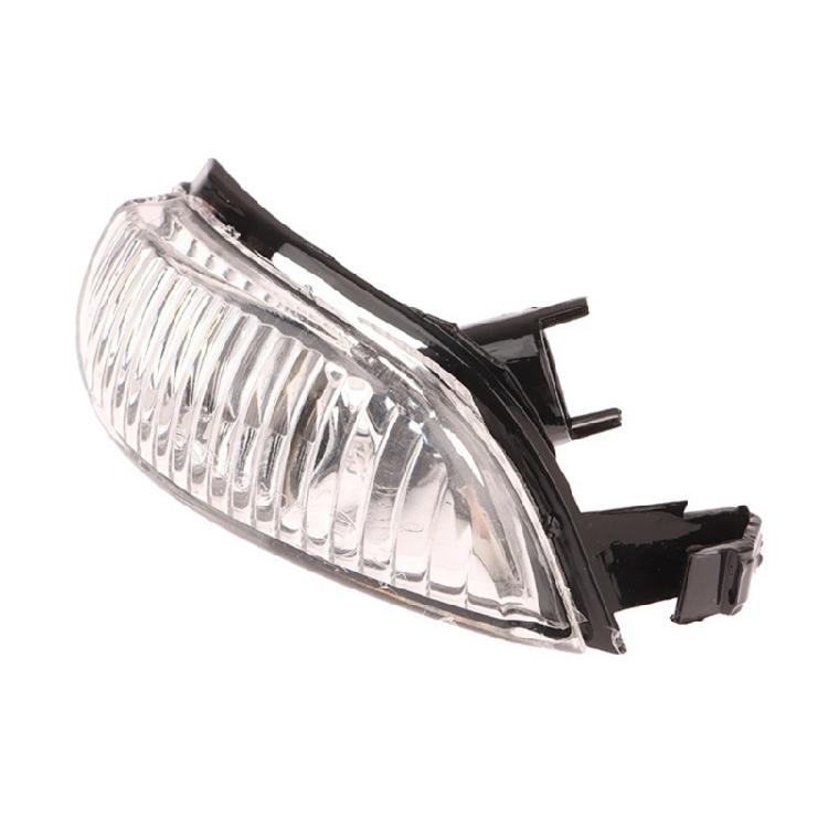 

Left/Right Turn Signal Light Automotive Accessories Easy Installation Reverse Mirror Signal Light 261657727R 261600509R