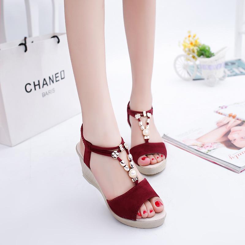 heeled wedge