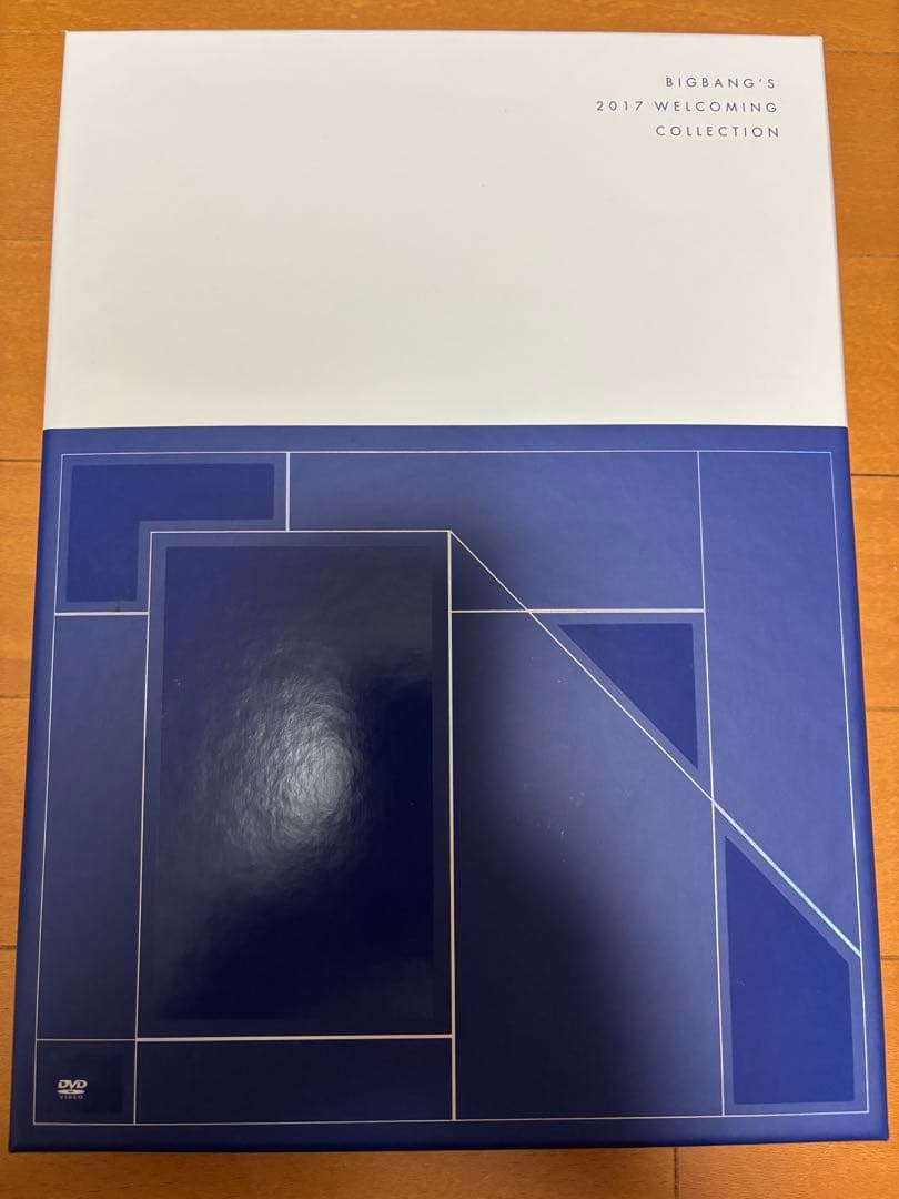 

[USED] bigbang 2017 WELCOMING COLLECTION