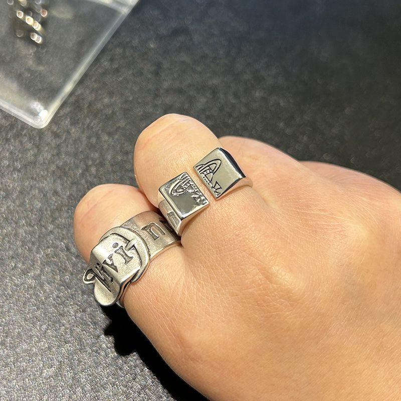 Pierścionek logo Saturn wygrawerowany vintage pierścionek vintage hip hop męski damski niszowy niepopularny modny mężczyzna ulica crack