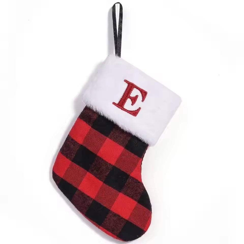 Vintage Christmas Alphabet Knitted Socks Large Capacity Exquisite Candy Holder Black Grid Pattern Candy Gift Bags Xmas Gift