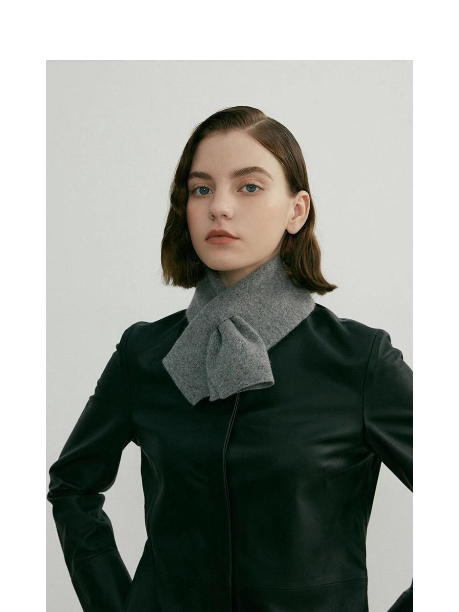 

Шикарный вязаный шарф из смеси шерсти - теплый и универсальный для студентов светло-серый