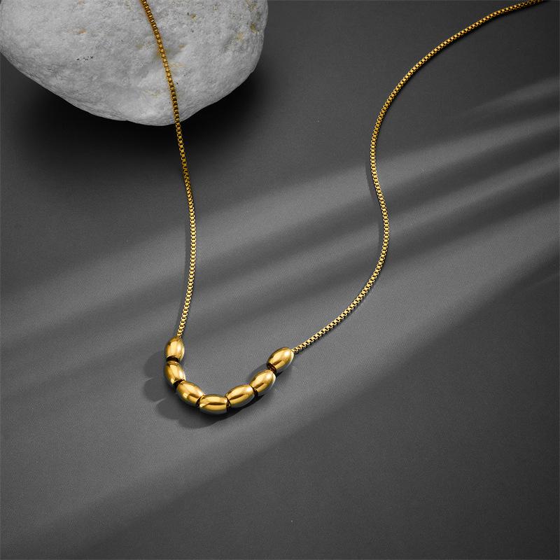 High-End Titanium Steel Seven Love Beans Necklace - Trendy, Versatile Clavicle Chain for Women