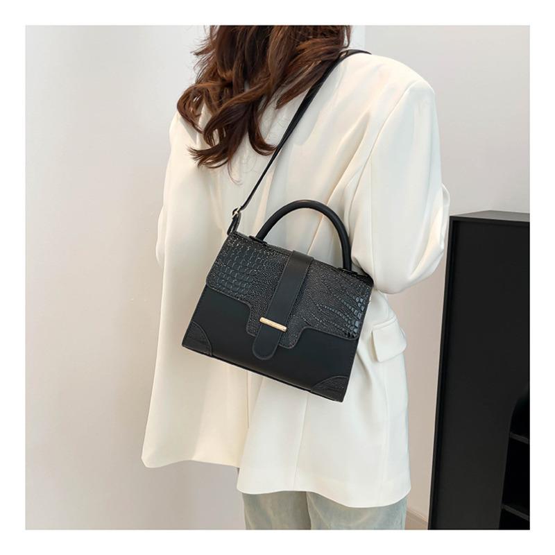 Borsa a Spalla Minimalista Monocolore in Ecopelle da Donna 2026 Borsa a Tracolla Quadrata di Tendenza