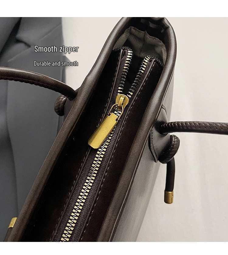 2025 High-End Retro Women's Large Capacity Autumn Commuter Tote Bag
