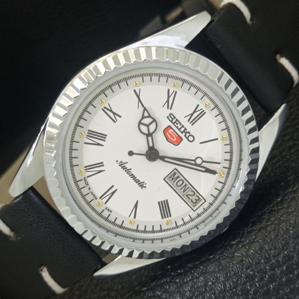 ВИНТАЖНЫЕ АВТОМАТИЧЕСКИЕ SEIKO 5 ВОССТАНОВЛЕННЫЕ ЯПОНСКИЕ МУЖСКИЕ ЧАСЫ С РИМСКИМИ ЦИФРАМИ a442030-a gray
