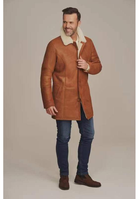 Non-hooded fit three-dimensional patch bag yellow lapel casual