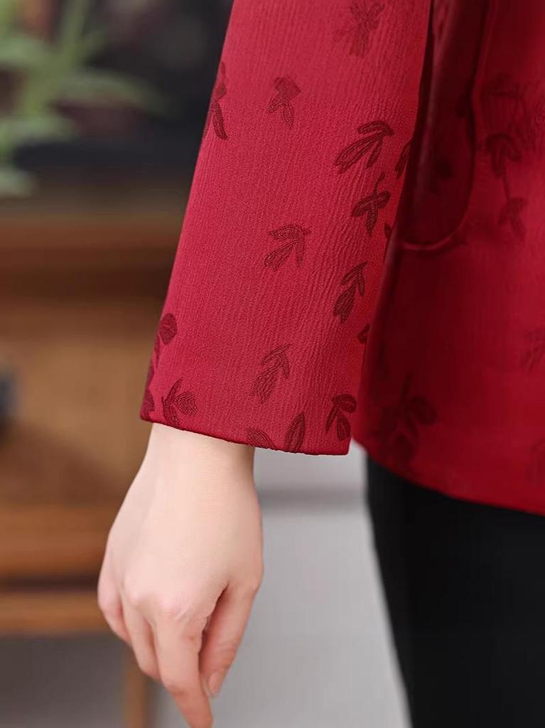 Mom's Autumn Coat: Festive Tang Suit for Mother-in-Law's Wedding, a National Style Outfit for Middle-aged and Elderly Women