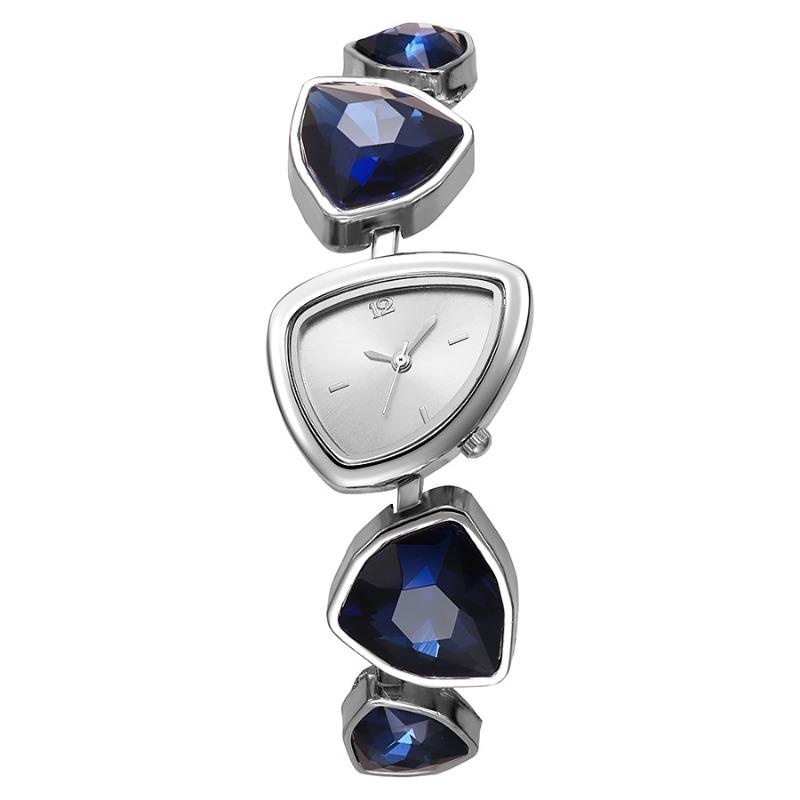 Nouvelle montre de mode de grande valeur pour femmes, cristal de montre irrégulier incrusté de diamants, luxe léger, niche, montre à quartz de grande valeur pour femmes