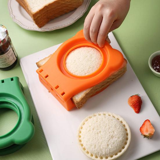 Sandwich Cutter And Sealer 2-in-1 Round Sandwich Maker for School Lunch Boxes And Bento Boxes Boys Girls