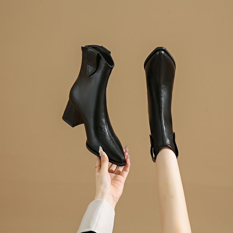 Winter new pointed temperament elastic thin boots women's velvet warm versatile fashion thick heel short boots