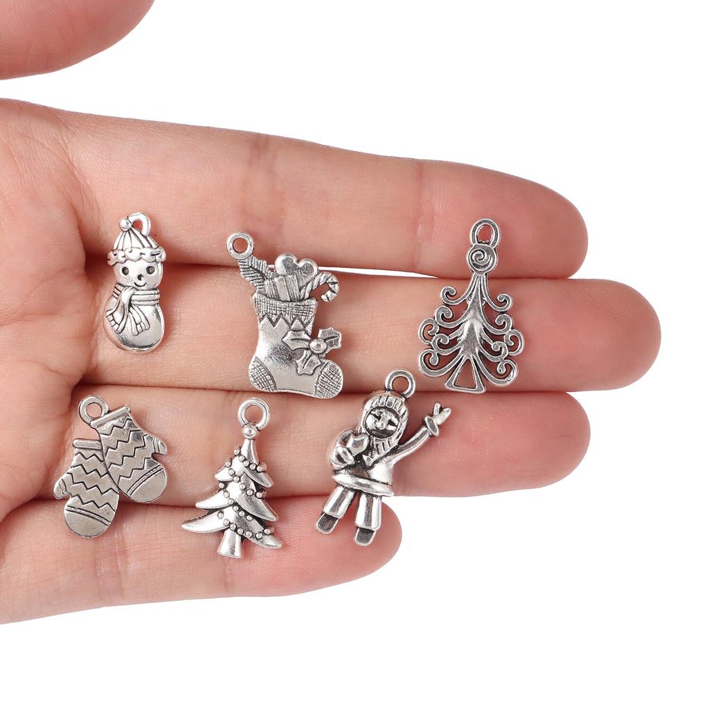 19pcs Vintage Mixed Style Christmas Snowflakes Snowman Pendants DIY Jewelry Making Accessories Handmade Material Art Craft