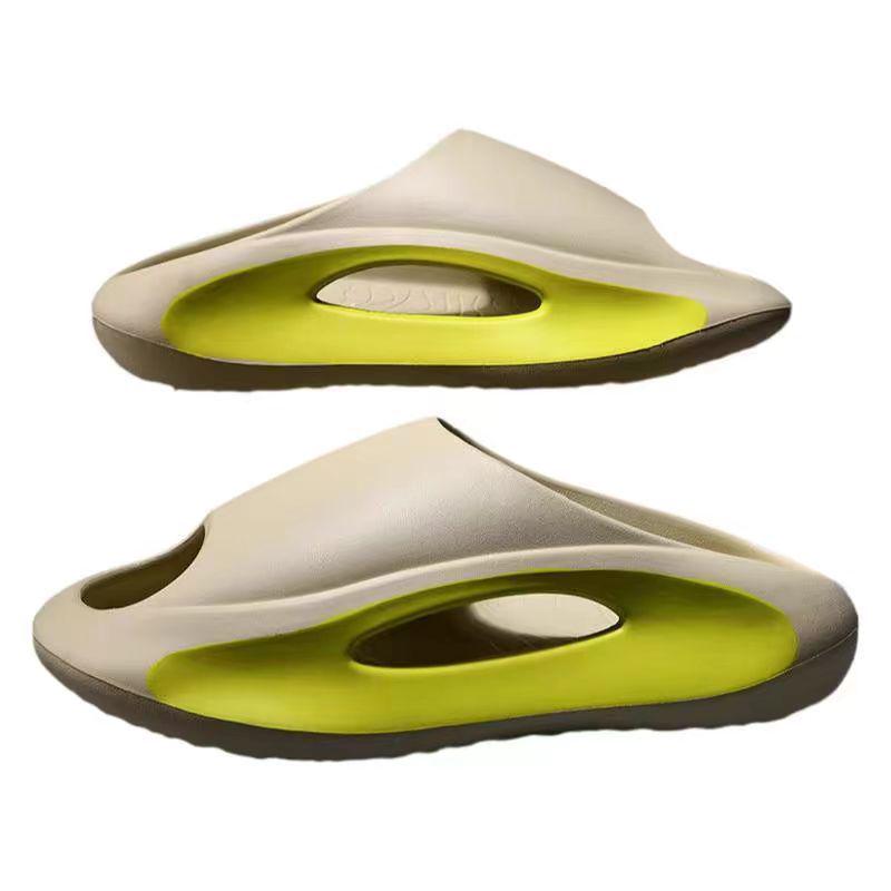 Men's Trendy Summer EVA Stomp-On Lacquer Sandals - Soft Sole for Outdoor Sports & Beach.