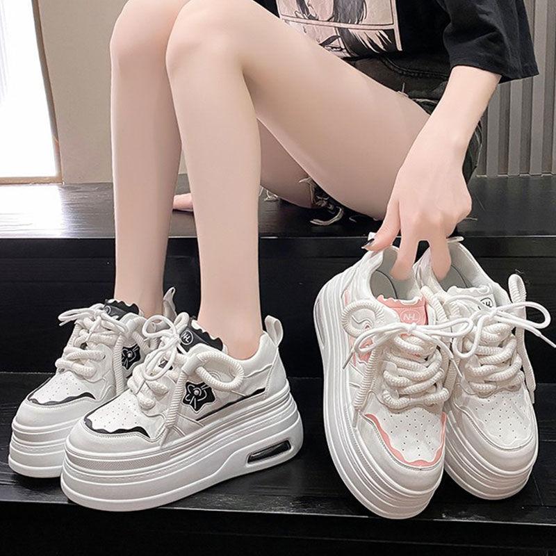 Soft Leather White Shoes for Women New Spring Korean Version Versatile Internal Height-enhancing Casual Shoes Thick Sole Sponge Cake Breathable