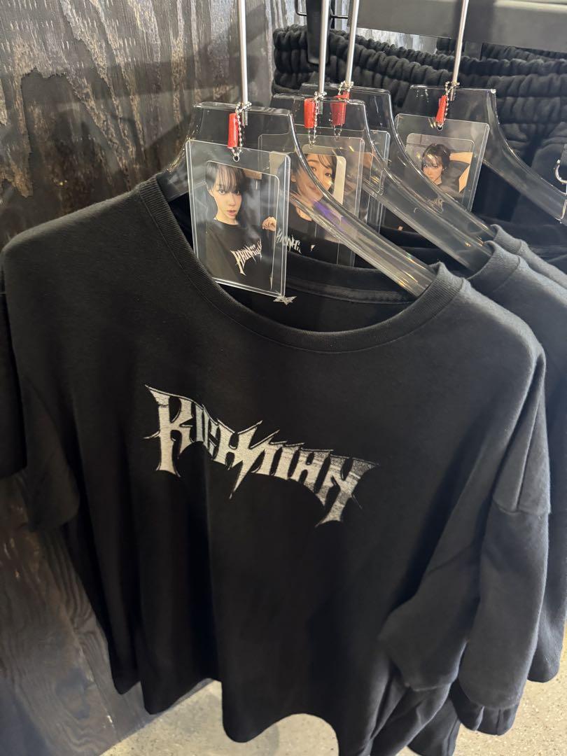 

[Б/У] Футболка из поп-ап магазина aespa Rich Man по самой низкой цене