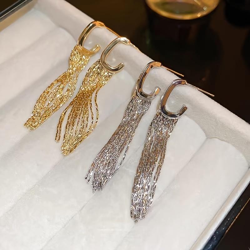Golden Geometric Tassel Earrings with A Sense of European and American Design, Exuding A Light Luxury and High-end Temperament