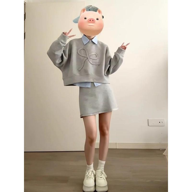 

2025 Autumn/Winter College-Style Women s Outfit: High-Sense Sweatshirt & Short Skirt Set M