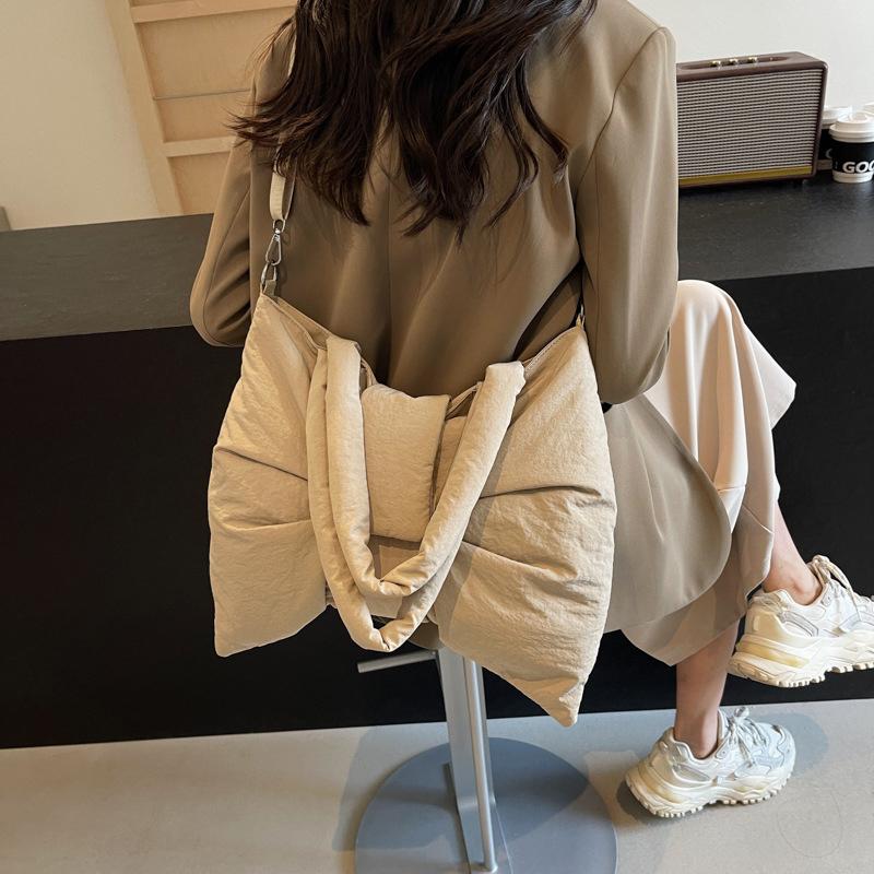 Nylon Puffer Shoulder Bag Women Bowknot Tote Bag Adjustable Strap Female Handbags Purse Causal Crossbody Messenger Bag