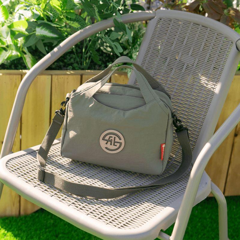 

Весна и лето 2025 Новое поступление Большая вместимость Многофункциональный Атлетичный Водонепроницаемый Модный Универсальный Мессенджер На одно плечо Сумка через плечо Kashmir Green