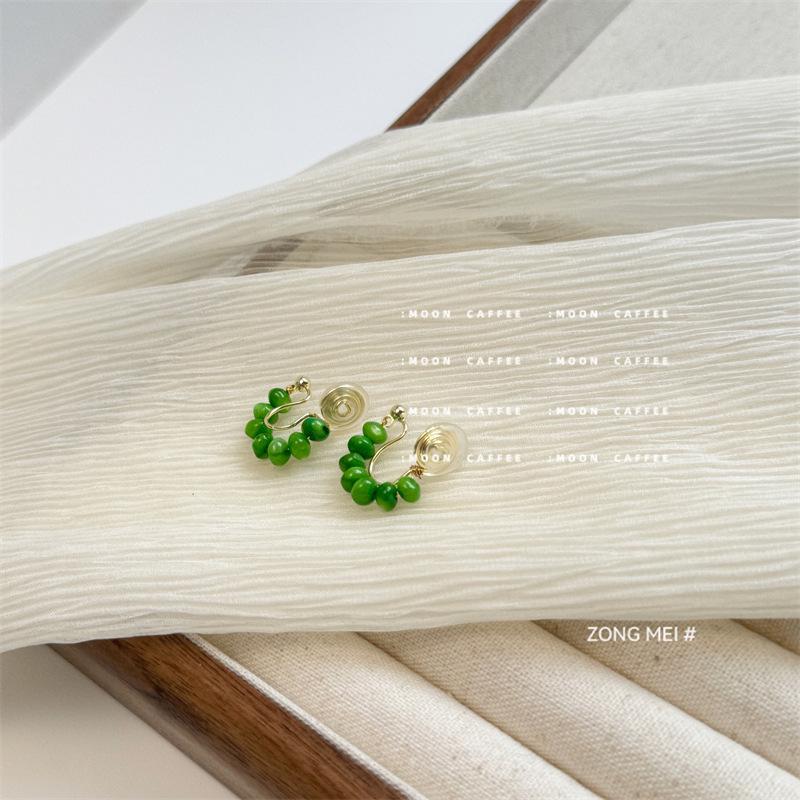 2026 Retro Green Chinese Style Women’s Stud Earrings – Winter's Hot Niche Design