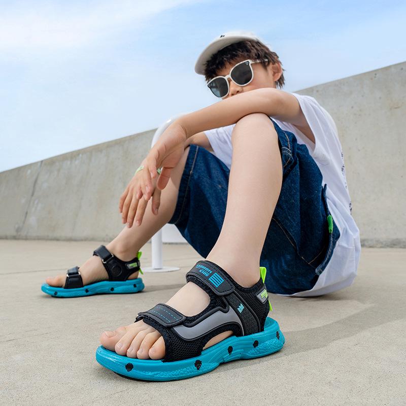 

Мужские модные дышащие износостойкие нескользящие летние сандалии для детей – пляжная обувь на мягкой подошве Size 31, Inner Length 19.7 cm