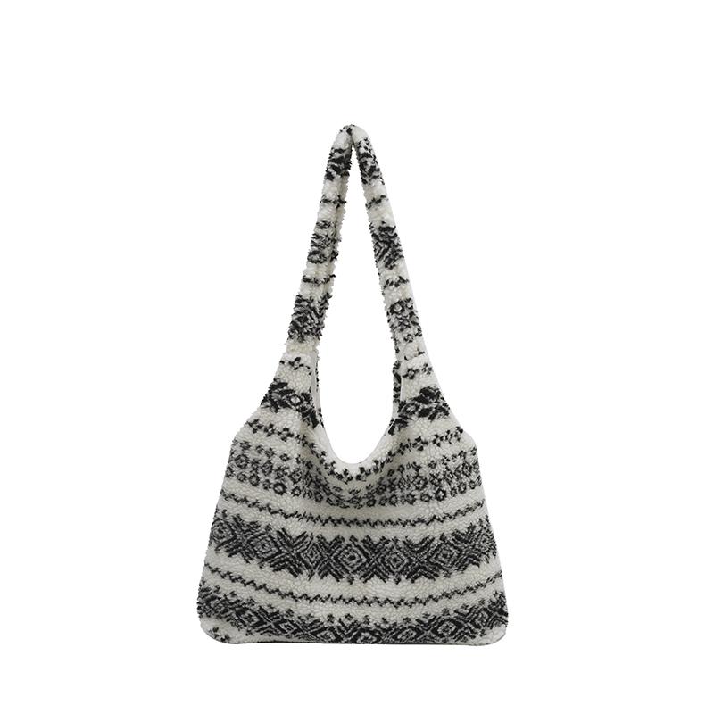 Vintage Handmade Bohemian Velvet Tote Bag Trendy Natural Material Crochet Shoulder Bags Hobo Bags Spacious chic for Daily