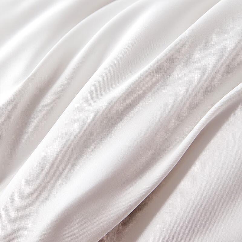 Paul Frank Tussah Silk Quilt