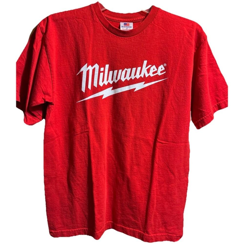 

Milwaukee Men’s M Red Made In The USA Tee Shirt Short Sleeve Cotton Graphic 2XL