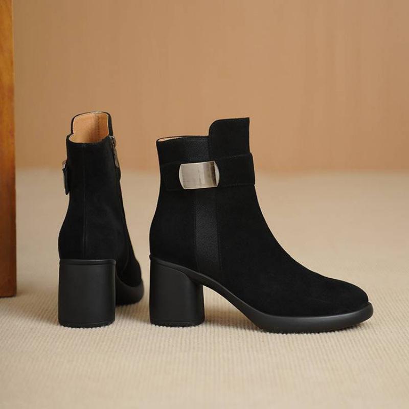 Autumn and Winter Women's Sheepskin Low Boots Solid Color Medium Heel Thick Sole Non-slip New Rubber Sole Leather Large Size Fashion Boots