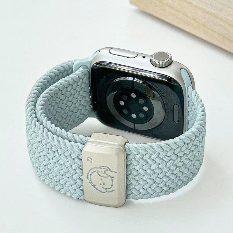 Apple Watch Series 10 Light Mint Silicone Band