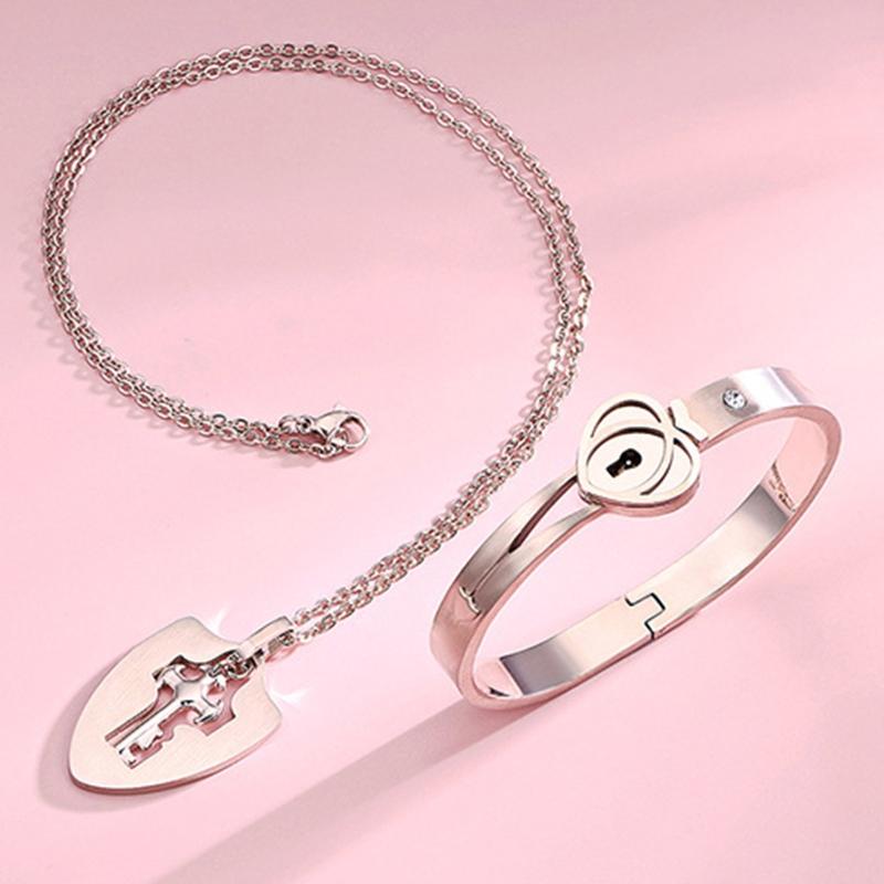 Lock Bracelet & for Key Necklace Set Heart Bangle for Men Women Couple for Titanium Steel Jewelry for Wedding Anniversar