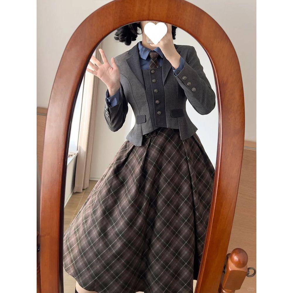 Winter Japanese Lolita Design Jacket with Heavy Embroidery - Retro Princess Dress Style