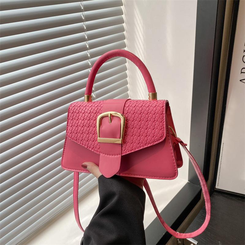 One shoulder messenger bag high sense spring and summer new light luxury simple fashion personality casual temperament handbag women