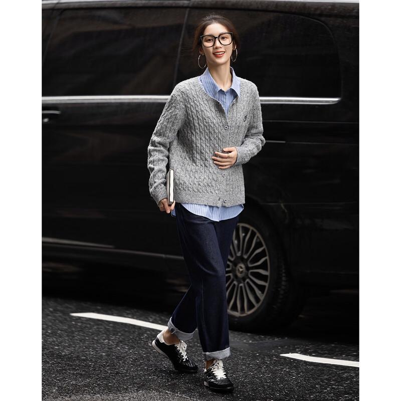 DEMANA Casual Embroidered Knit Cardigan