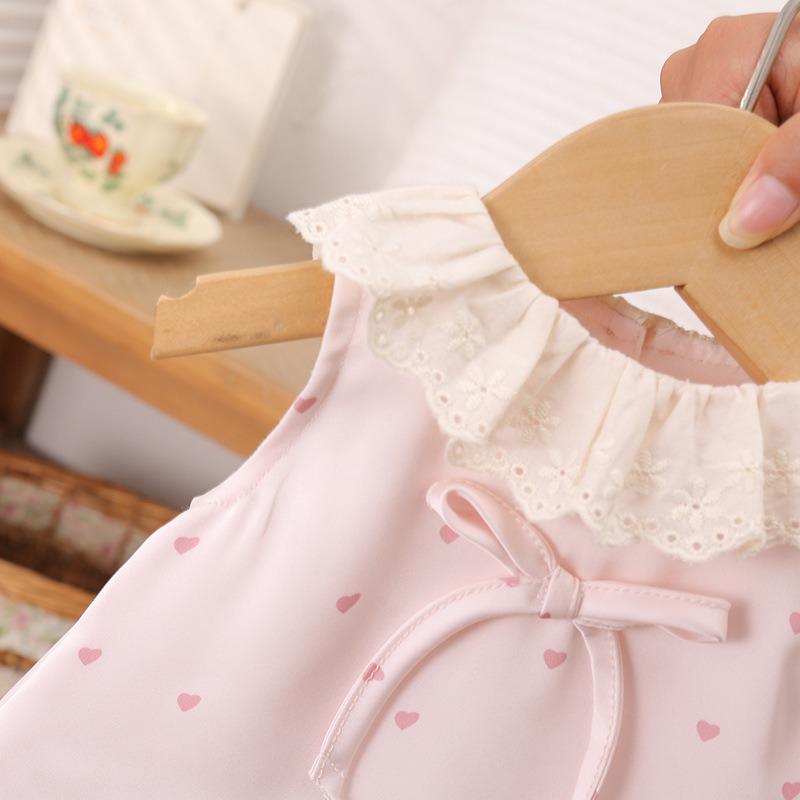 Cute Lace Love Heart Sleeveless Baby Romper Summer Infant Casual Clothes