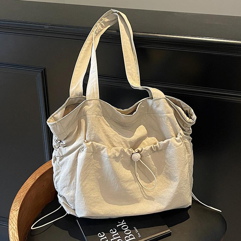 Large Capacity Tote Bag Women's 2025 New Trendy Casual Lightweight Commuter Bag One Shoulder Pleated Drawstring Laptop Bag
