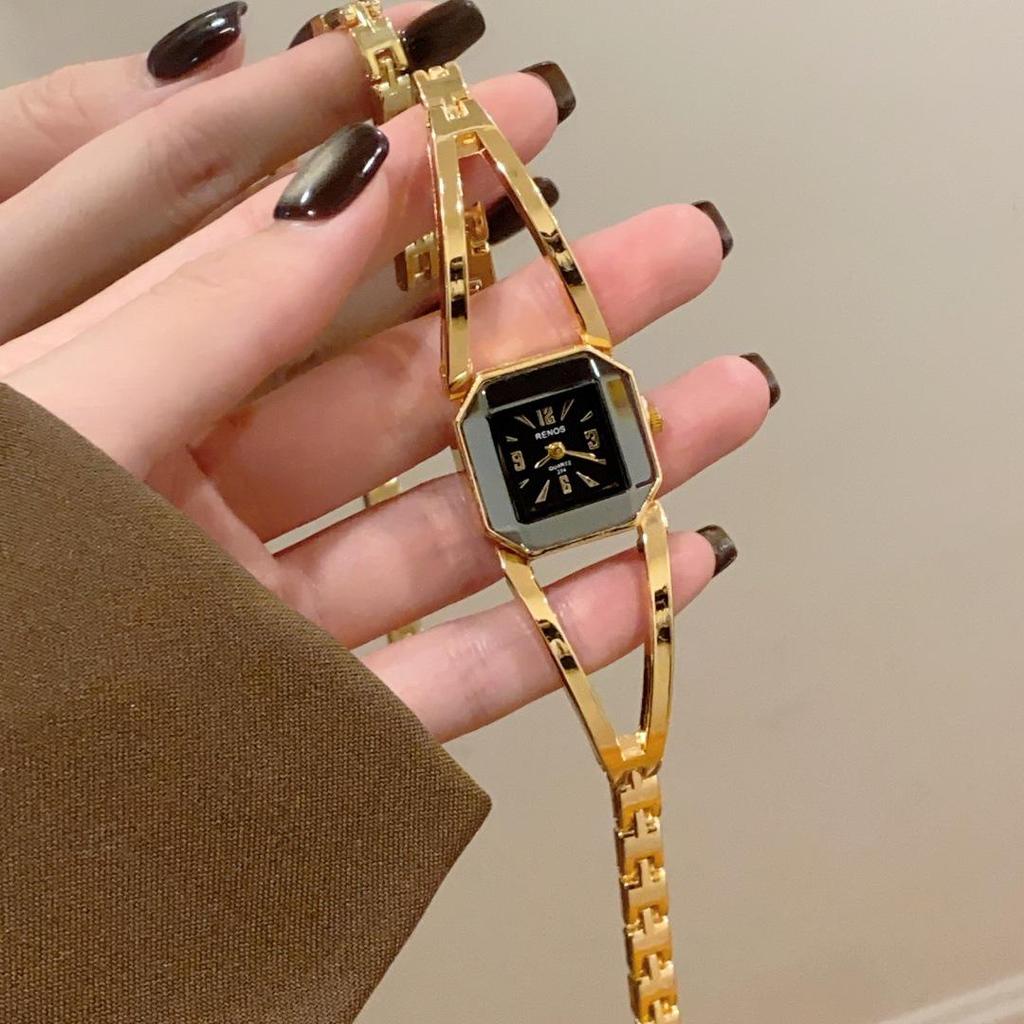 Retro Gold Square Dial Bracelet Watch - Classic European & American Style Women's Bangle