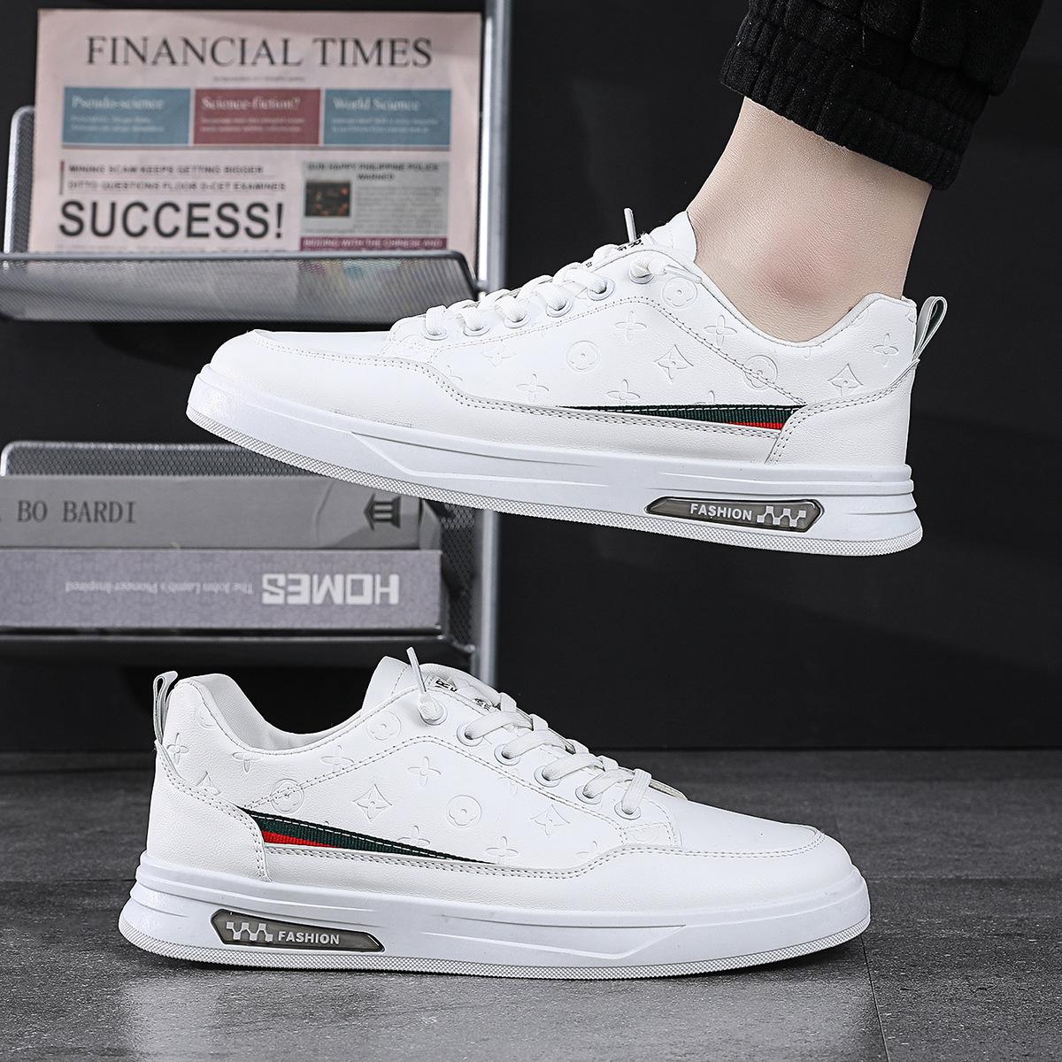 

2023 Spring New Lightweight Sneakers For Men Comfortable And Versatile Casual Sports Shoes Shoes Men