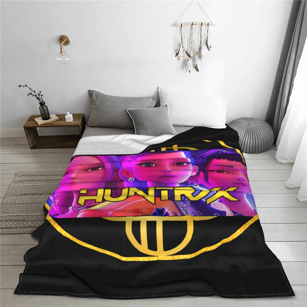 Huntrix Gold Logo Soft Warm Blanket  Travel Office Plush Throw Blanket Comfortable Outdoor Flannel Bedspread Sofa Bed Cover