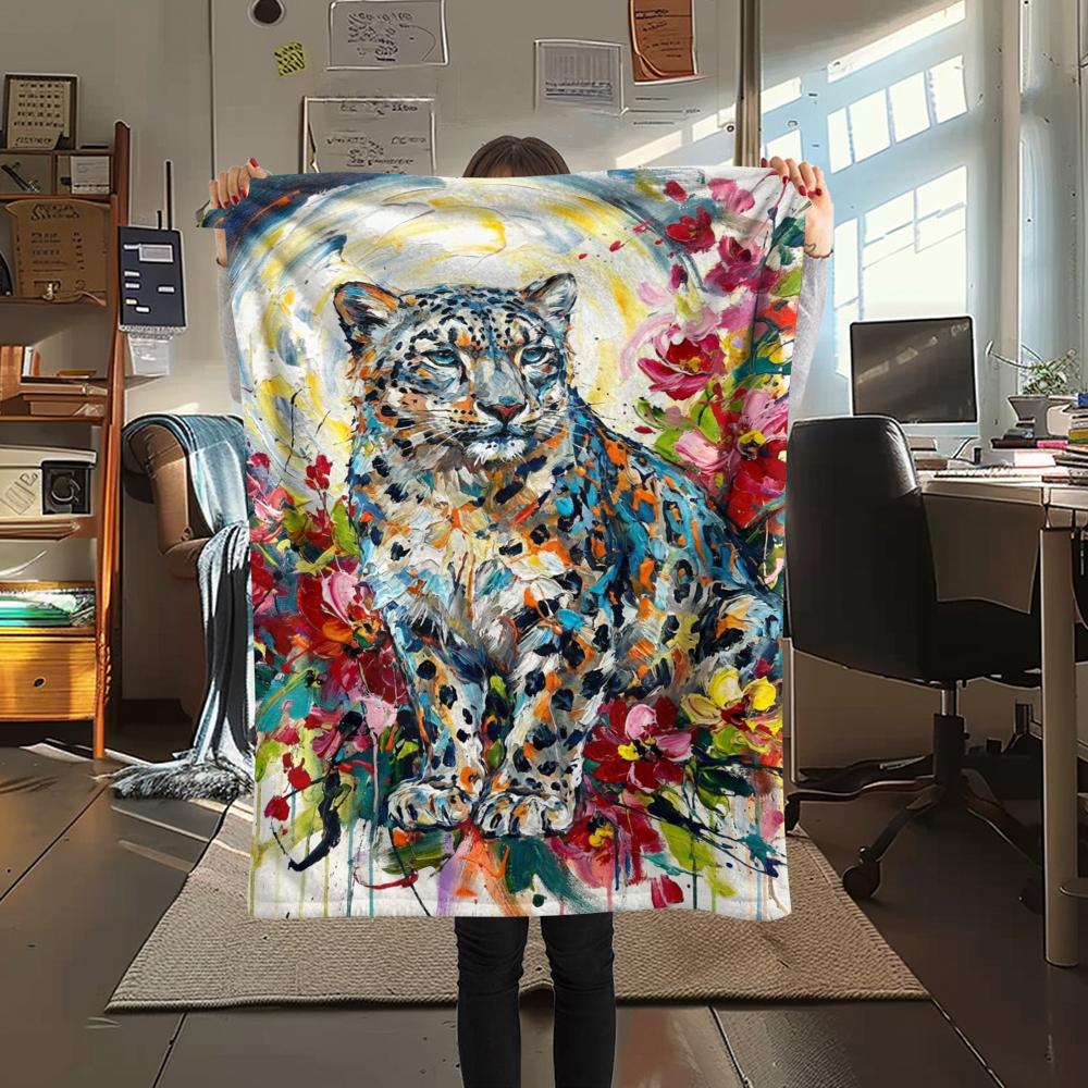 Snow Leopard Animal Print Flannel Blanket, High quality Comfortable for All Seasons, Home Decor, Warmth and Comfort, Perfect for Christmas Gifts114