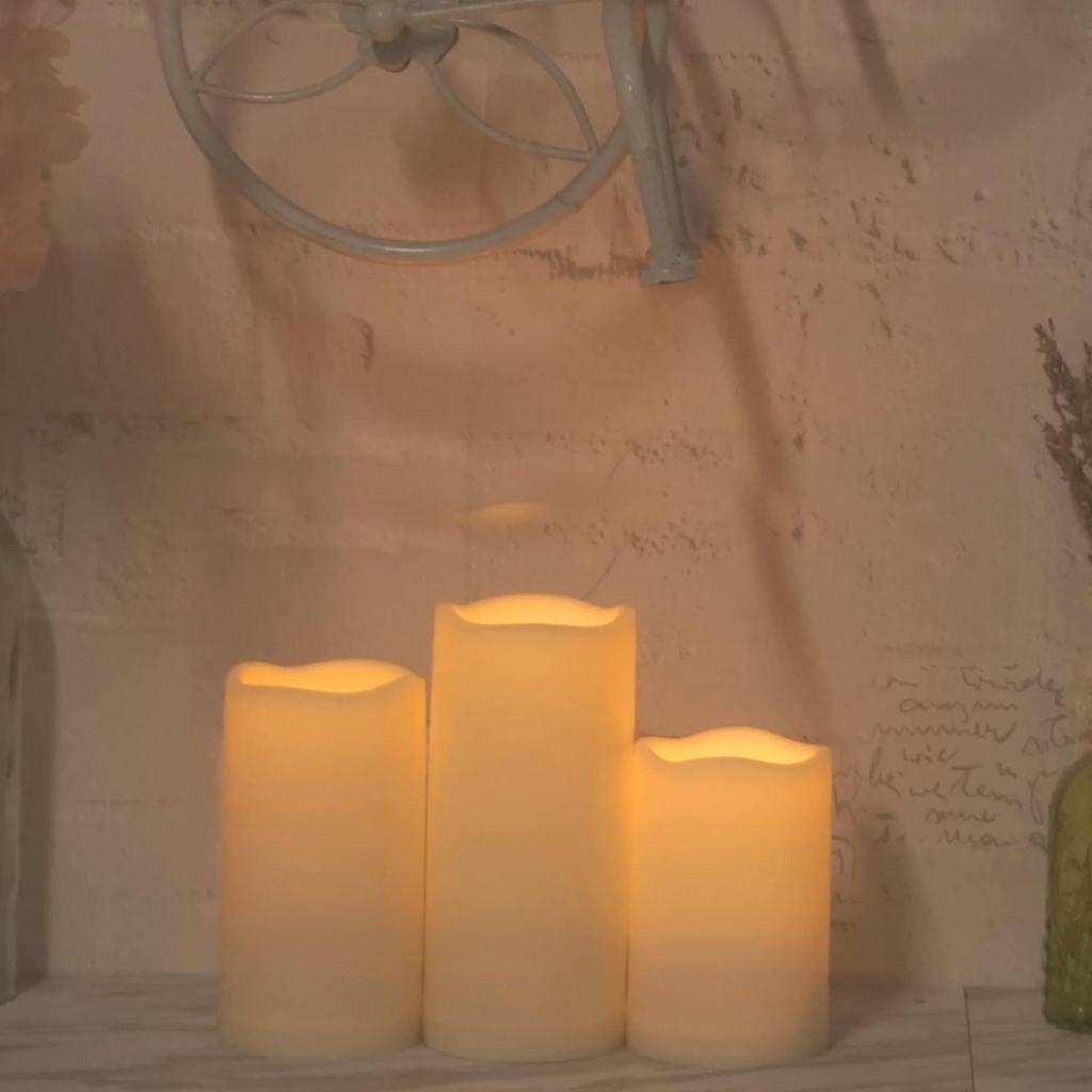 Battery Operated Plastic Flameless LED Pillar Candle with Cycling Timer, Flickering Realistic Electric Light for Indoor Outdoor Bookshelf Wedding