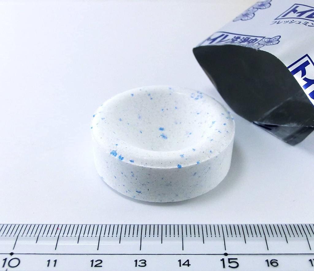 Toilet cleaning agent for the bottom of the toilet bowl reservoir fresh mint 6 tablets (water area), scent, (Bluelet brand)