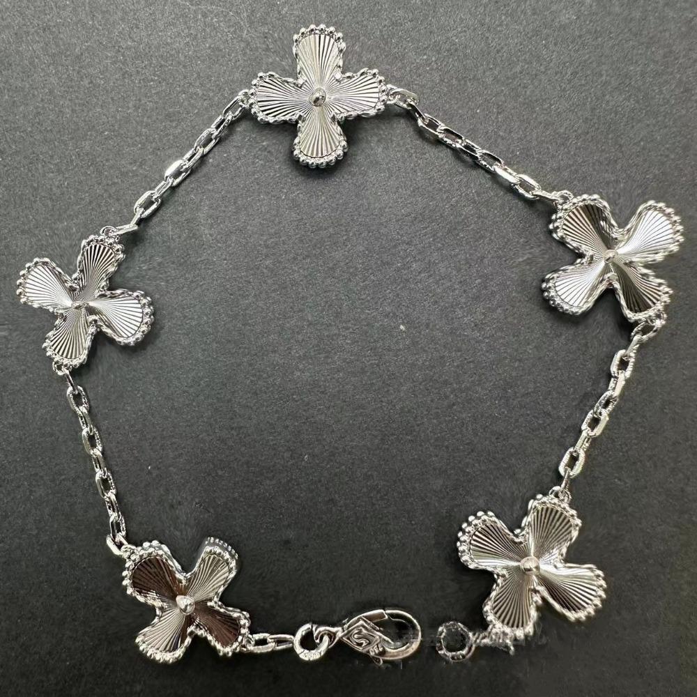 High Version Four-leaf Clover Bracelet Female Mother-of-pearl Agate Five-flower Ladies Bracelet