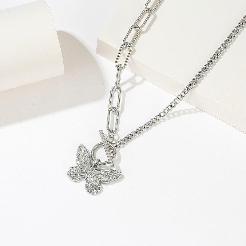 Butterfly Necklace with Color-Retaining Zircon - Fashionable, Versatile Women's Jewelry Accessory.