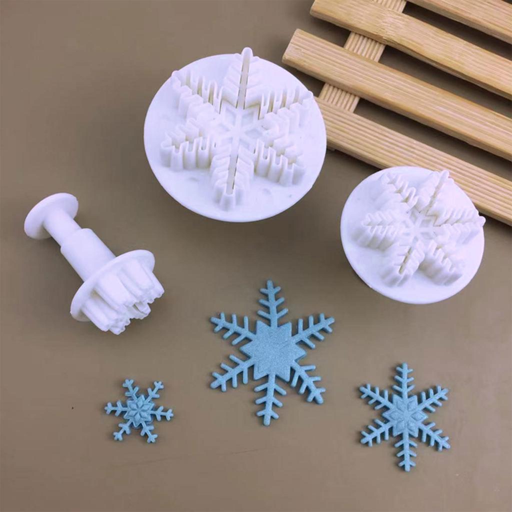 3pcs Snowflake Baking Mold Kitchen Biscuit Cookie Cutter Pastry Plunger 3D Stamp Die Fondant Cake Decorating Tools