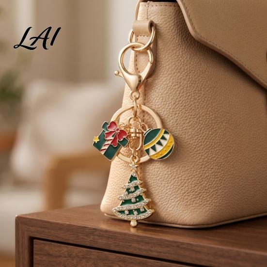 Festive Keychain Accessory Christmas Santa Tree Snowman Keychain Golden Plated Zinc Alloy Pendant Handbags Decorative with Lobster Clasp Holiday