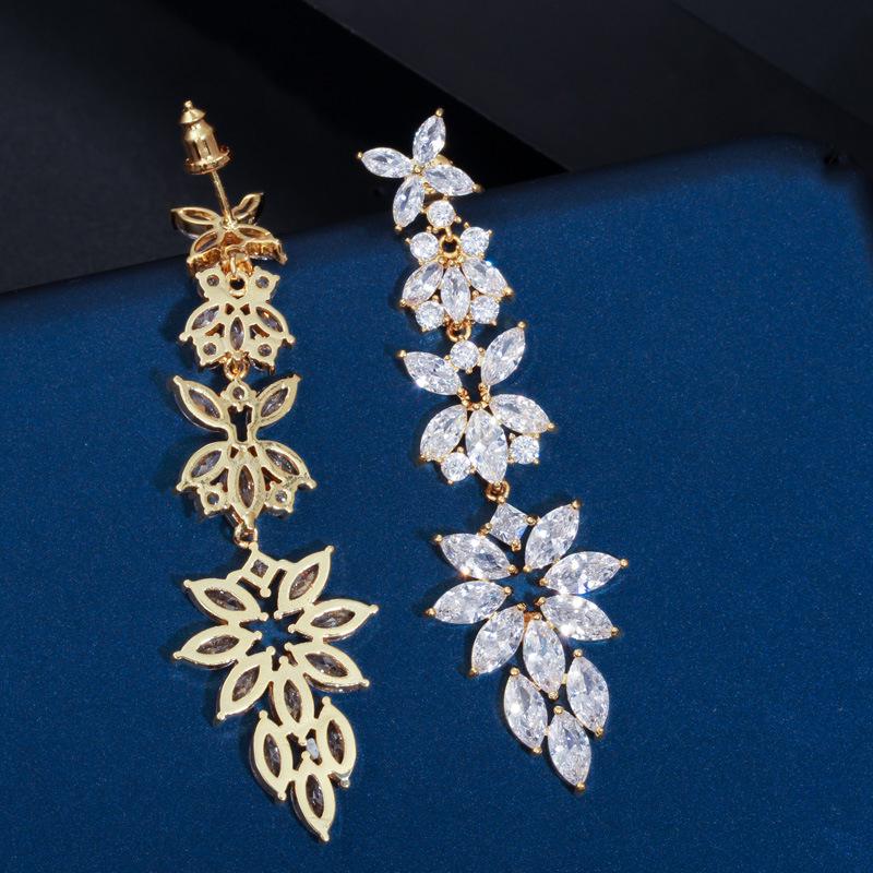 E0264 Lange Ohrringe mit Fransenblatt, Zirkonia-Ohrringe Hochzeitsaccessoires