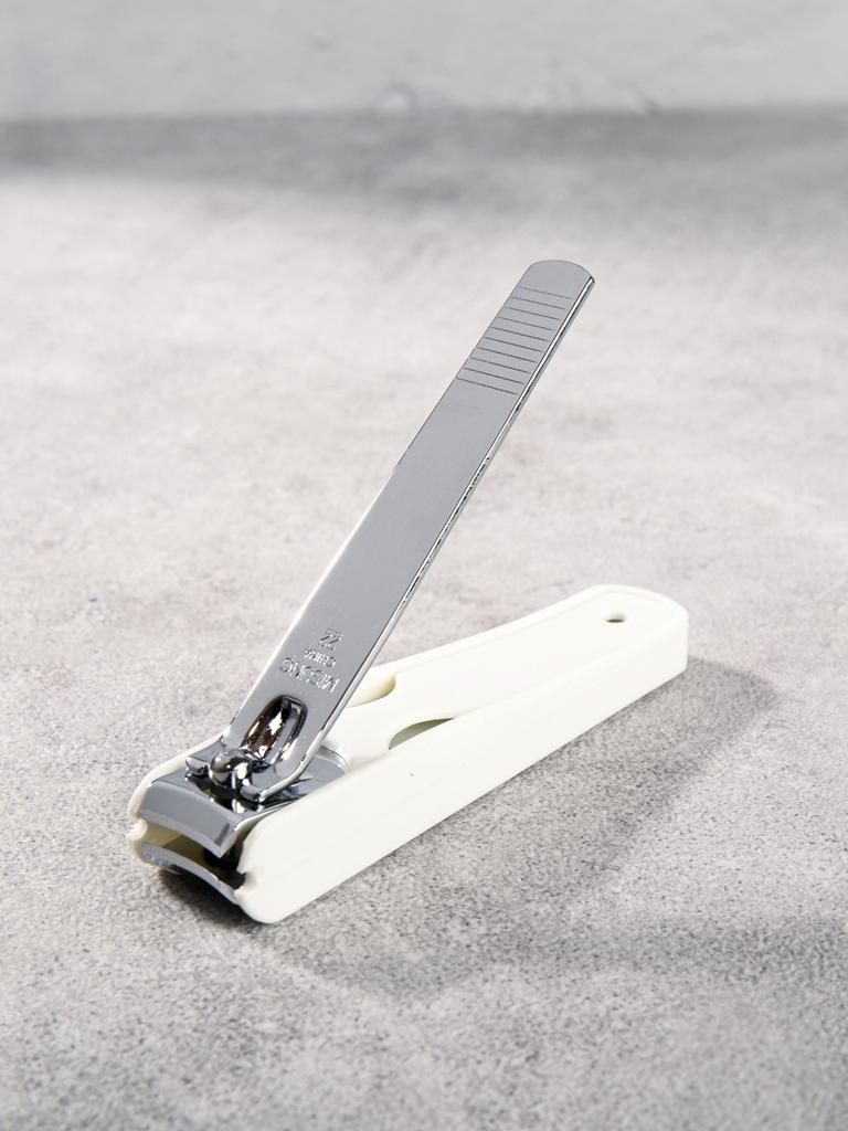 Large Dot Pattern Nail Clipper